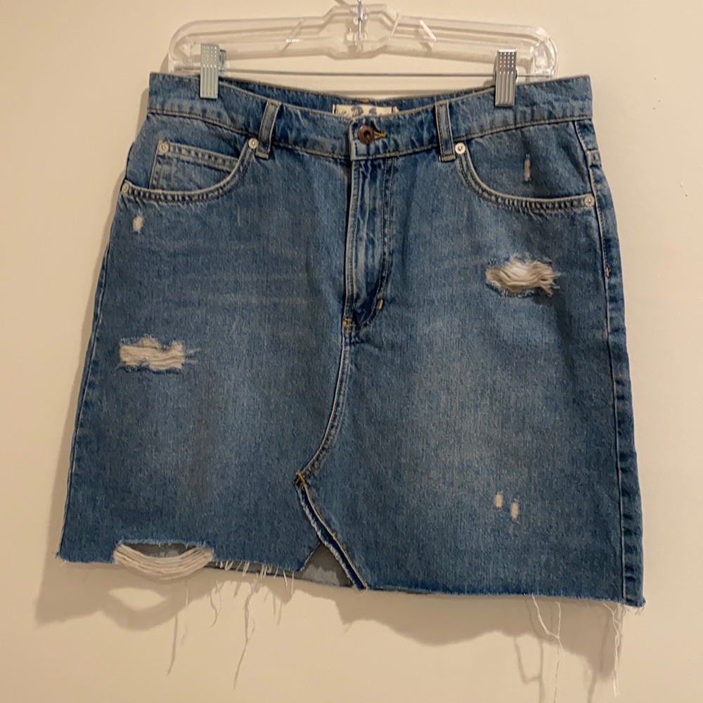 Free People Distressed Denim Mini Skirt 31